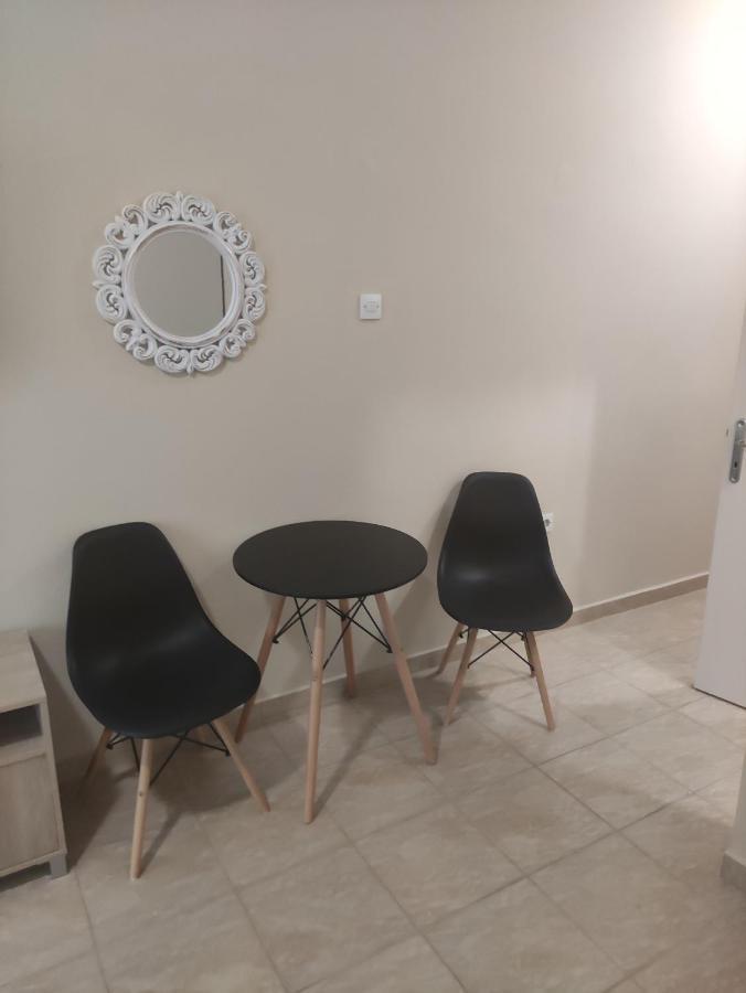 G M 3 Rooms Kentpo In The Heart Of The City Larissa Ngoại thất bức ảnh