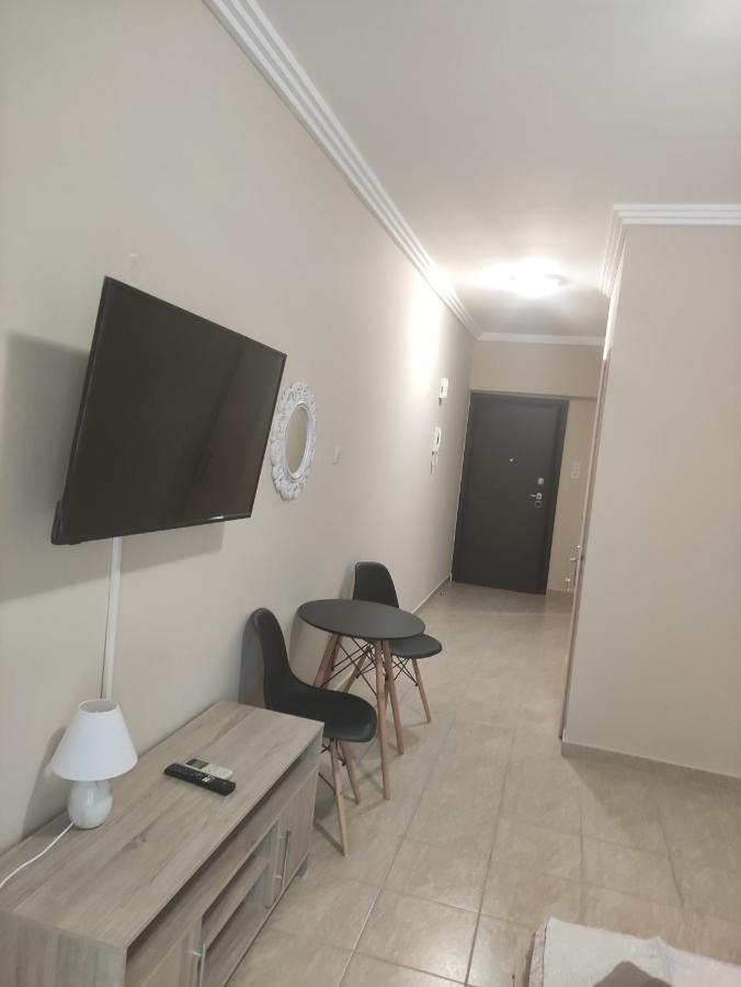 G M 3 Rooms Kentpo In The Heart Of The City Larissa Ngoại thất bức ảnh