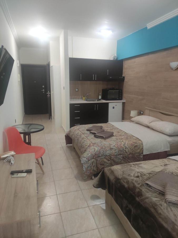 G M 3 Rooms Kentpo In The Heart Of The City Larissa Ngoại thất bức ảnh